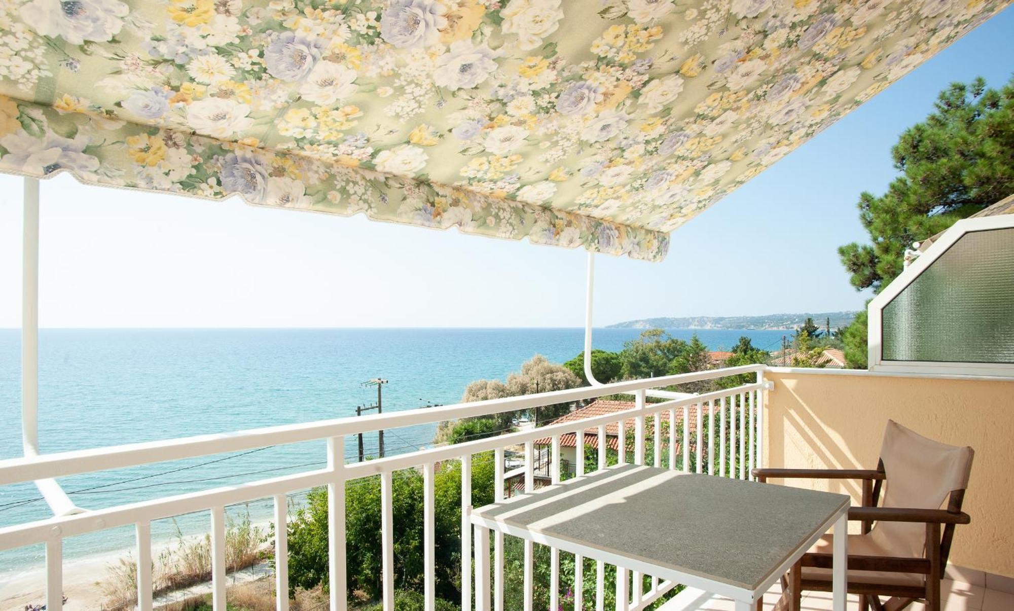 Rosa'S Beach Studios Lourdata  Extérieur photo