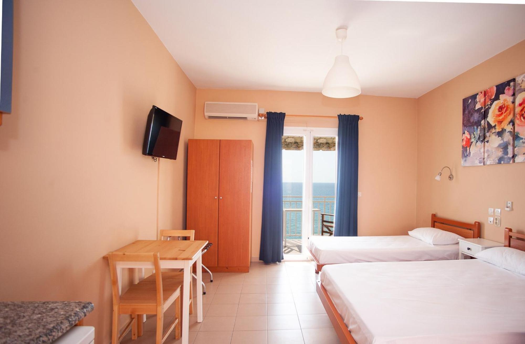 Rosa'S Beach Studios Lourdata  Extérieur photo