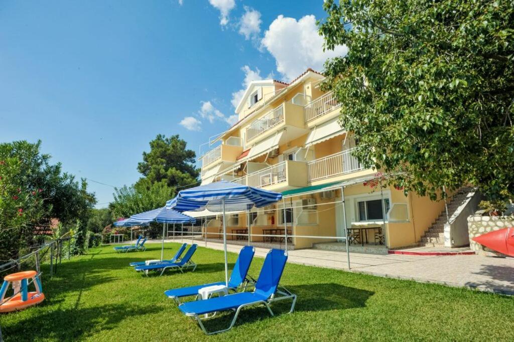 Rosa'S Beach Studios Lourdata  Extérieur photo